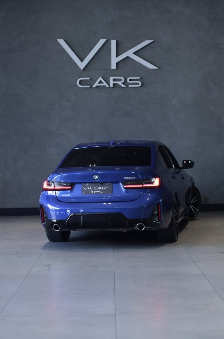 BMW 320i M Sport, painel
